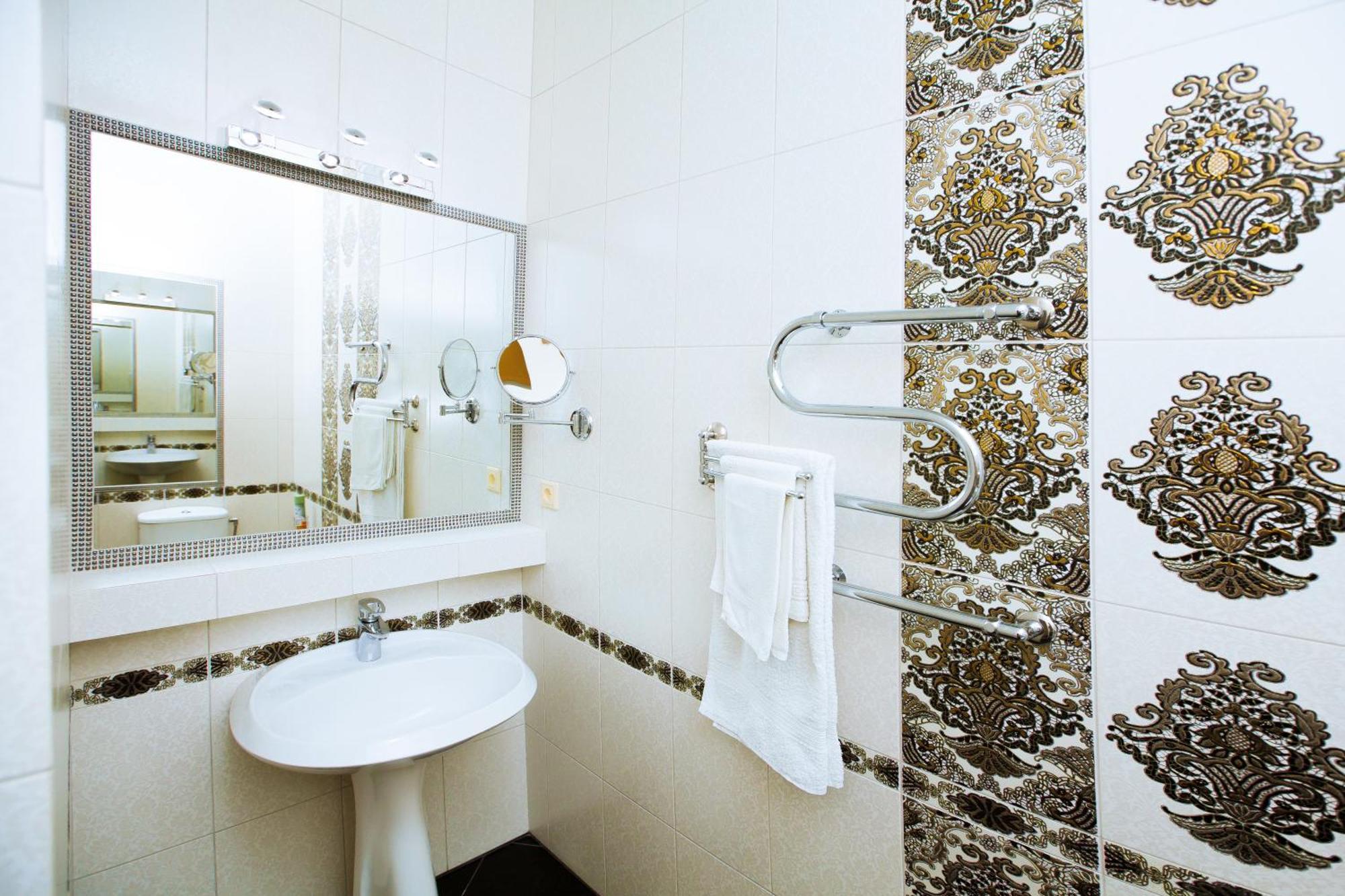 Lira Boutique Hotel 모길레브 외부 사진